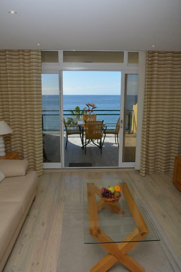 Atlantic View 403 -Apartment With Ocean View And Pool Funchal  Exteriör bild